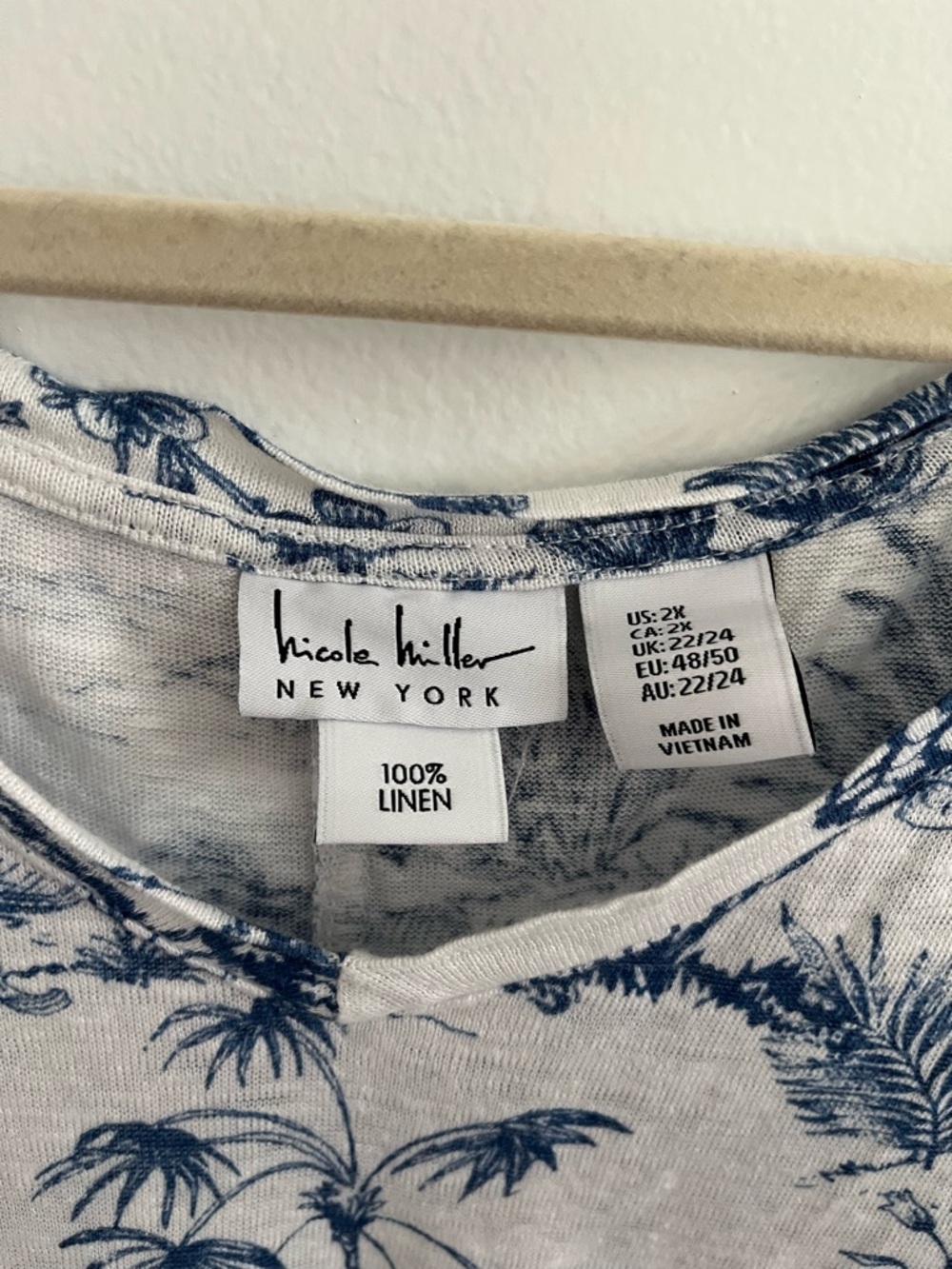 Nicole Miller 2X Linen Blue & White Tropical Printed V-Neck Women’s Blouse Top - Picture 3 of 6